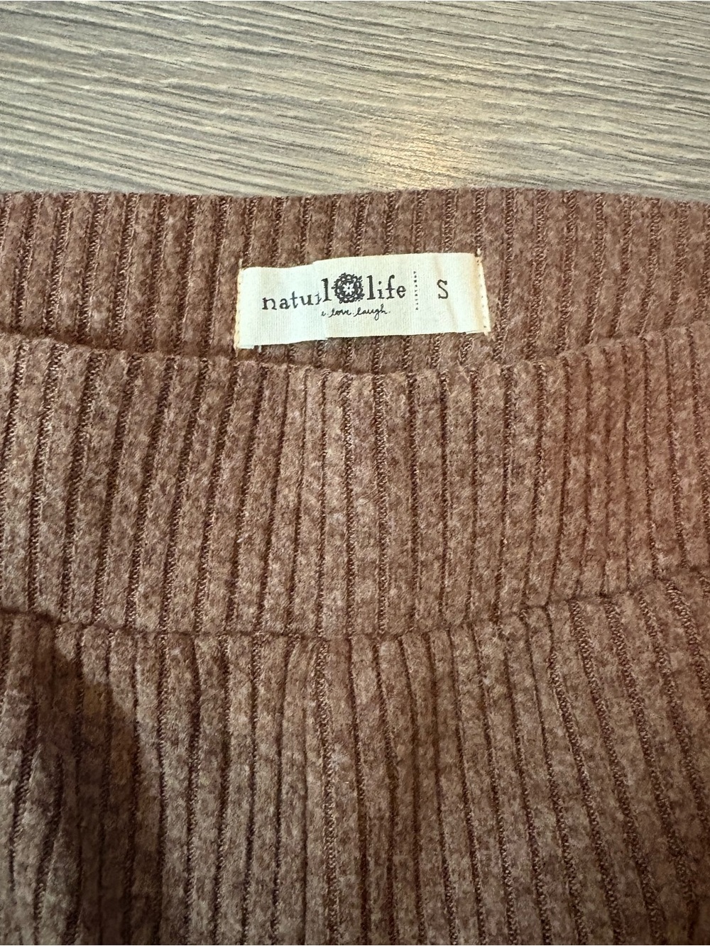 NATURAL LIFE Ribbed Knit Joggers in Taupe